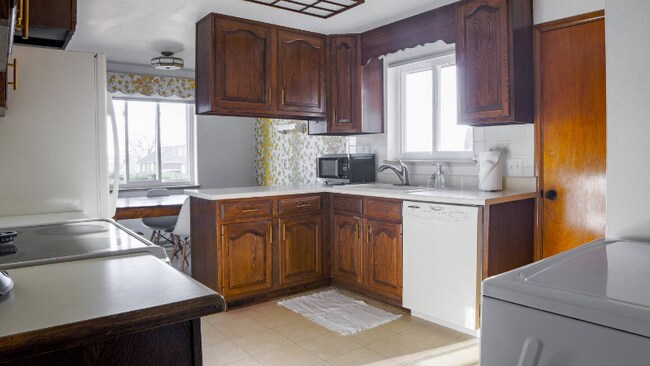 Foto del edificio - 6185 W 61st Ave