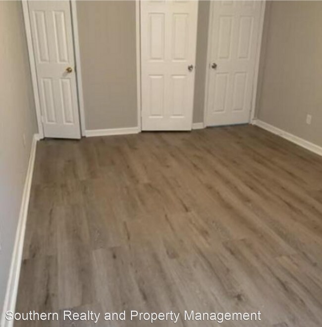 Foto del edificio - 4 br, 1.5 bath House - 3919 Woodley Road