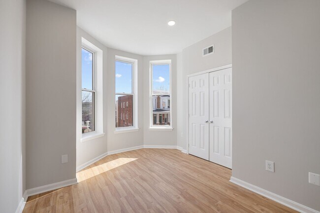 Foto del edificio - 2602 Ulman Ave