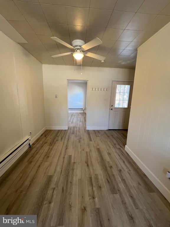 Building Photo - 33 E 4th St