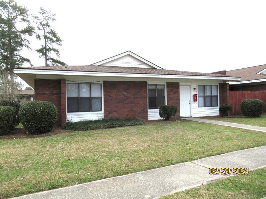 Primary Photo - 251 Rast St