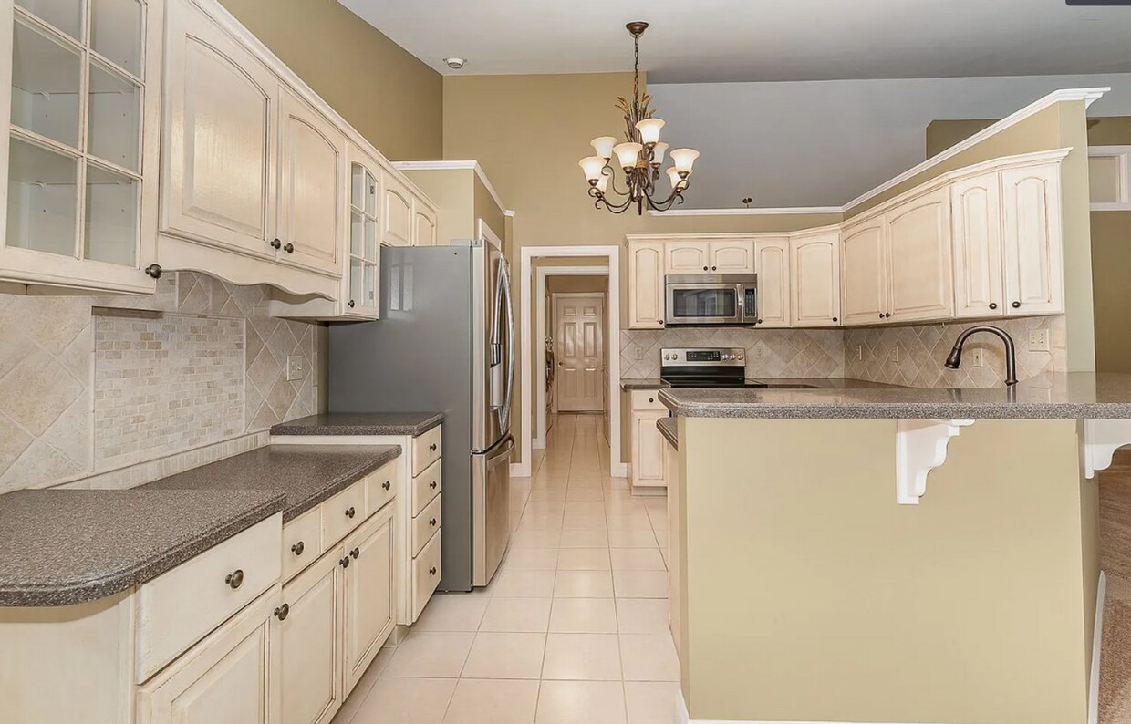 Foto principal - 3 Bedroom Ranch Home in Mechanicsburg PA