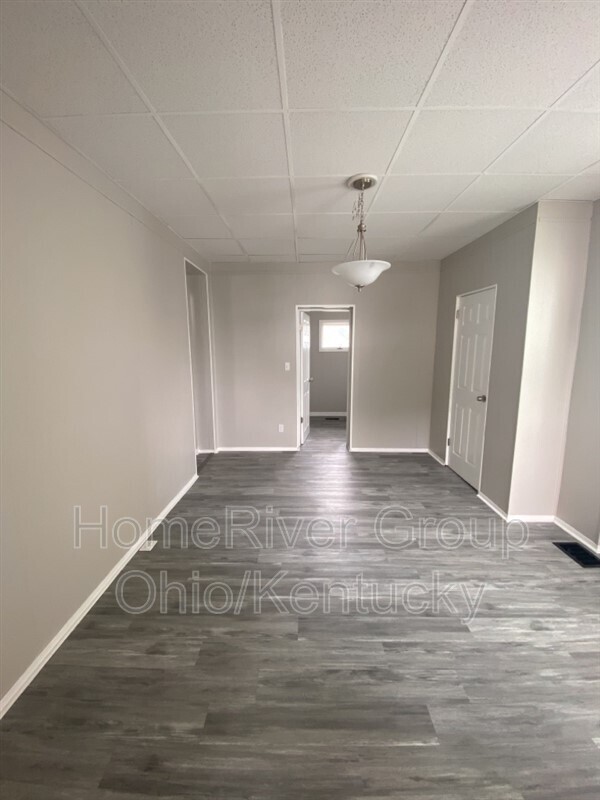 Foto del edificio - 926 E Pearl St