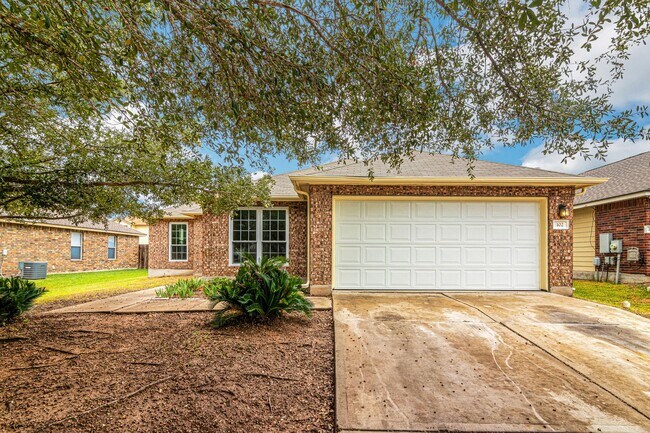 Building Photo - 4 Bedroom ONE Story Home CUL-DE-SAC