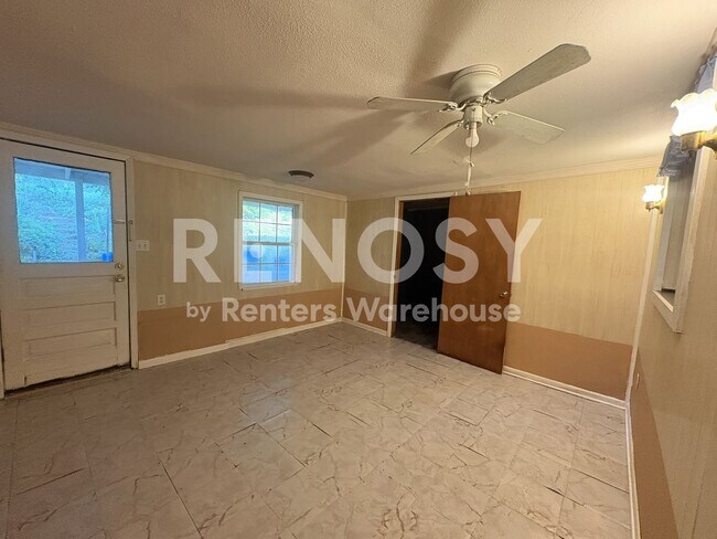 Foto del edificio - 1501 Briarwood Blvd