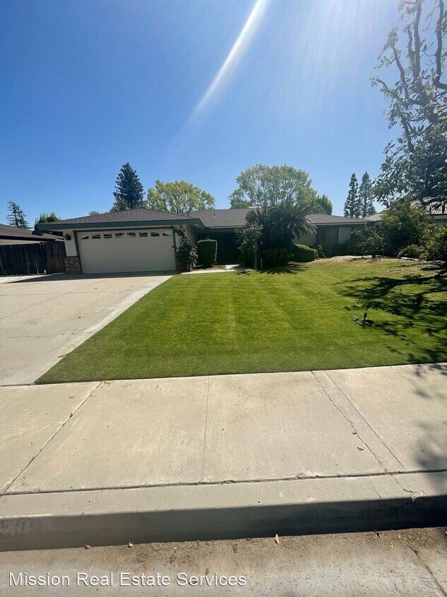 Foto principal - 3 br, 2 bath House - 6509 Yakima Way