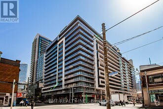 Building Photo - 111-1111 Elizabeth St