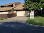 Primary Photo - 712 Oakwood Trail