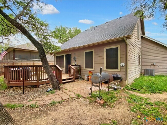 Foto del edificio - 2009 Ridge View Dr