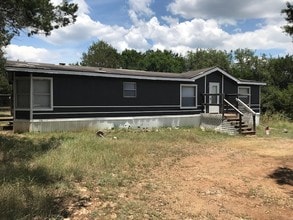 Building Photo - 915 Boulder Bluff