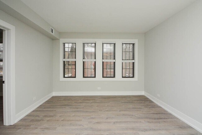 Building Photo - 1133 Maple Ave