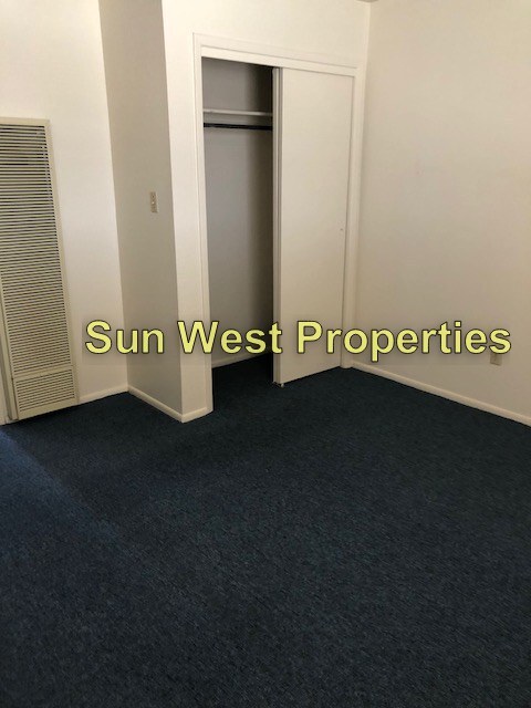 Foto del edificio - 2705 E 22nd St