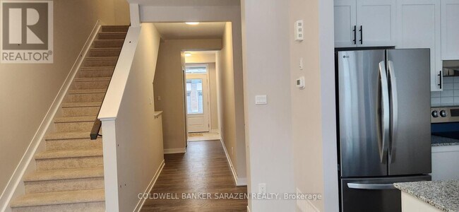 Building Photo - 408 Les Emmerson Dr