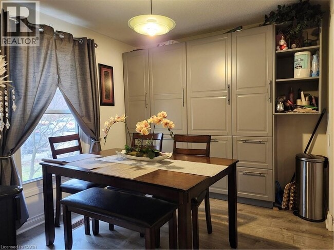 Building Photo - 235 Ferguson Ave