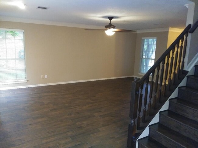 Foto del edificio - 7626 Almond Springs Dr