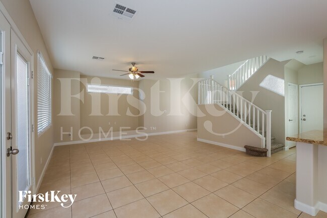 Foto del edificio - 6624 Petrified Forest St