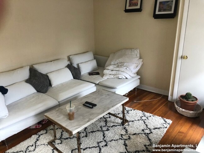 Building Photo - 238 Cambridge St