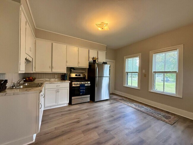 Foto del edificio - 280 Mason Ave