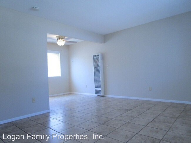 Foto del edificio - 3882 1/2-4330-4332 Kendall St