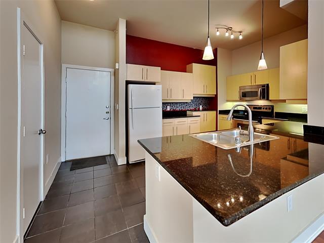 Foto del edificio - 4414 Cedar Springs Rd