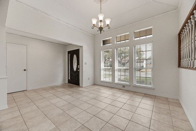 Building Photo - 6943 Mill Falls Dr