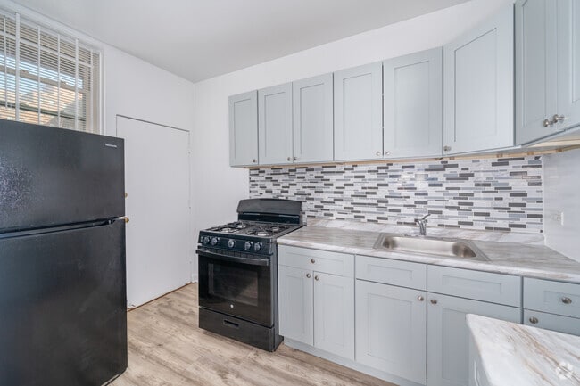 1 dormitorio, 1 baño - 760 pies cuadrados - Cocina - 6930-6942 S Crandon Ave