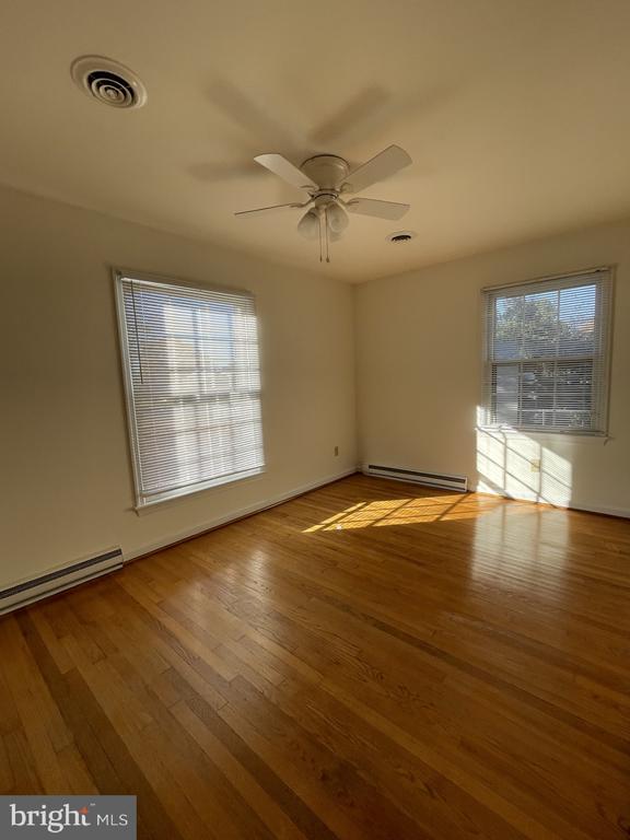 Foto del edificio - 312 Monroe Bay Ave