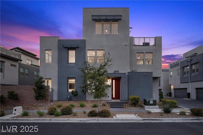 Building Photo - 11325 Gravitation Dr