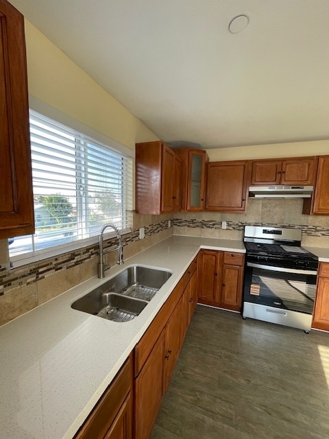 Building Photo - 3988 Denker Ave