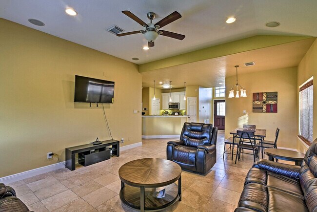 Foto del edificio - 2735 Broadway St