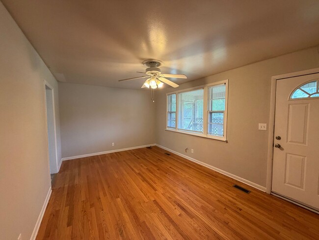 Photo - Available Immediately! 3 Bedroom 1 Bath + Bonus & Screened in Porch House