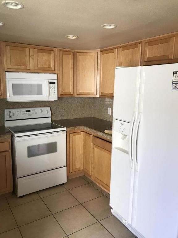 Foto del edificio - 10411 N 11th Ave