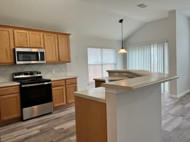 Building Photo - 1712 Bush Coat Ln