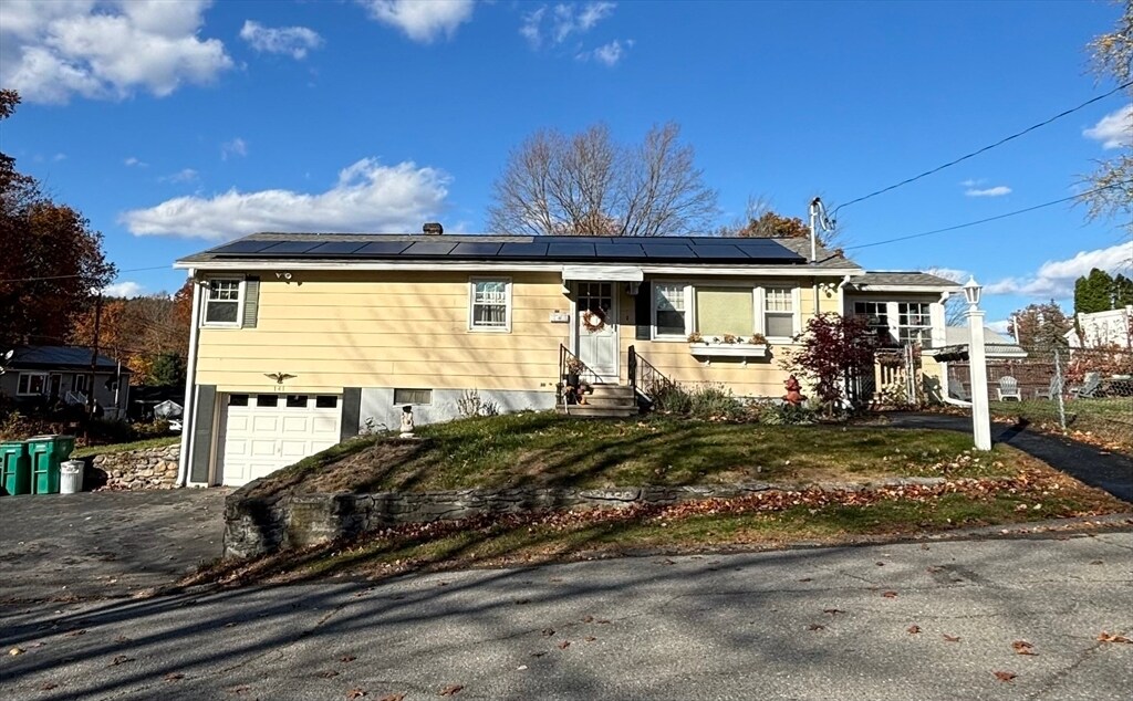 Primary Photo - 141 Newtonville Ave