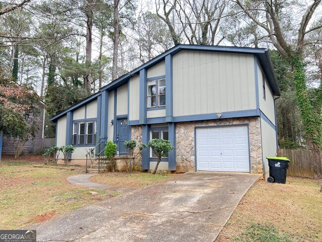 Foto del edificio - 9028 Raven Dr