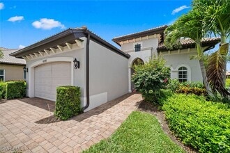 Building Photo - 6597 Caldecott Dr