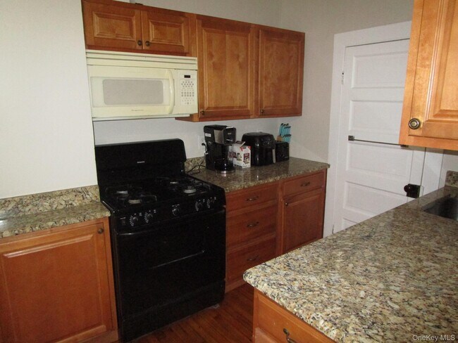 Foto del edificio - 114 NY-284