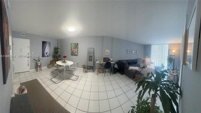 Foto del edificio - 1251 NE 108th St