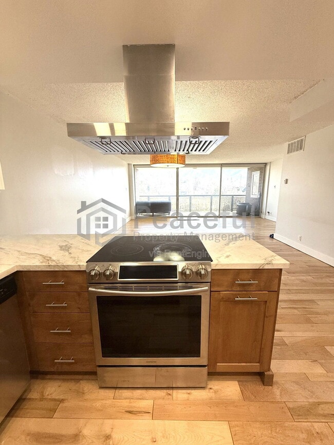 Photo - 515 S 1000 E Apartment