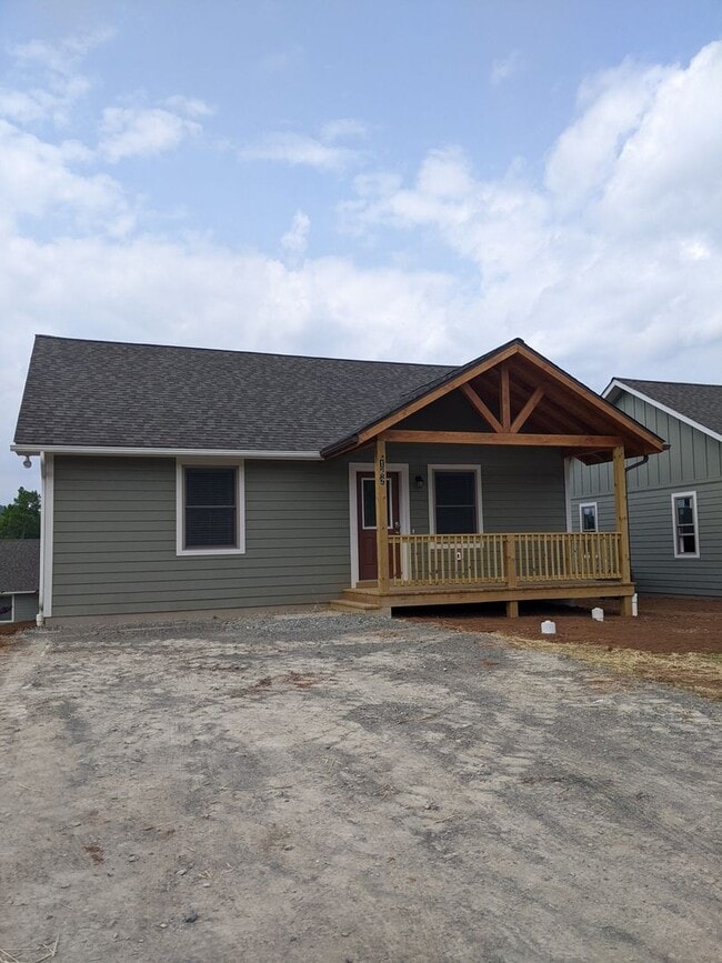 Foto del edificio - 162 Morgan Pl