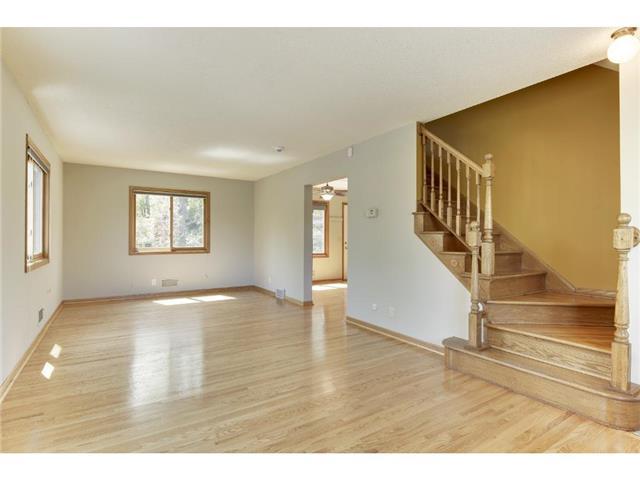 Building Photo - 1405 Mahtomedi Ave