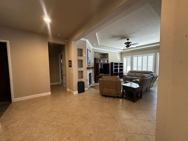 Foto del edificio - 2340 Hickory Hill Way