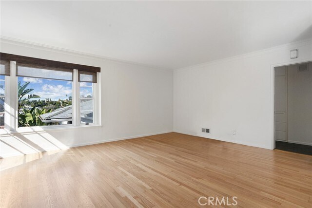 Building Photo - 1618 Silverwood Terrace