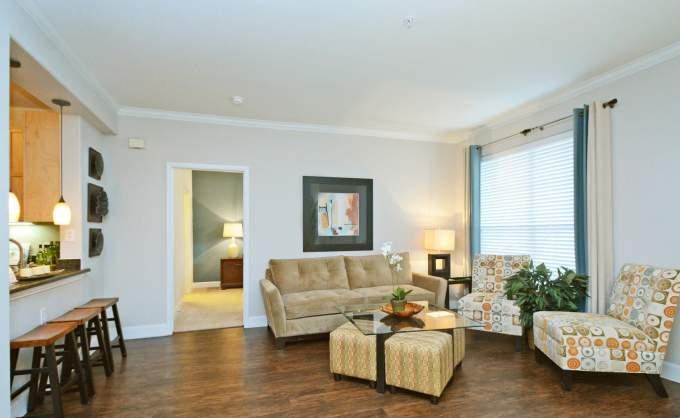 Foto principal - 1 bedroom in Houston TX 77090