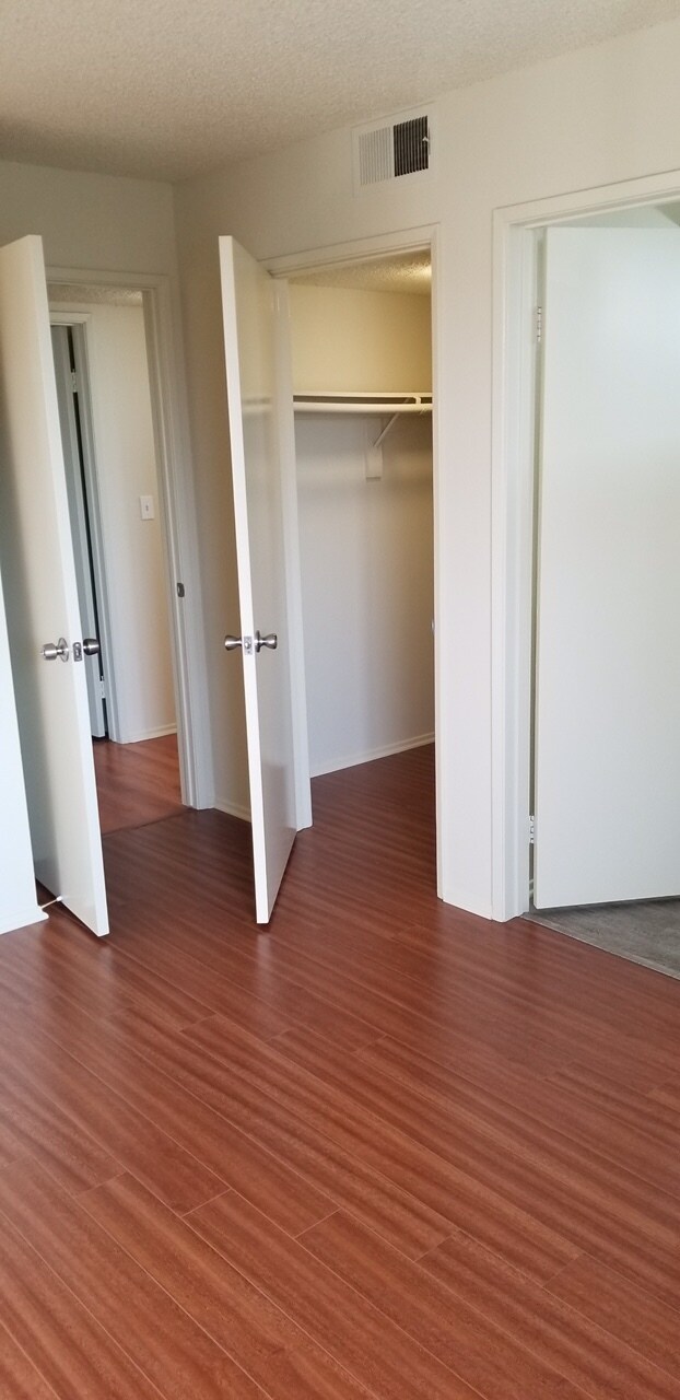 Foto del edificio - 7300 Valmont St