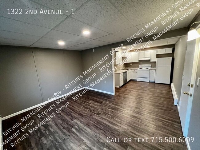 Building Photo - 1322 2nd Ave