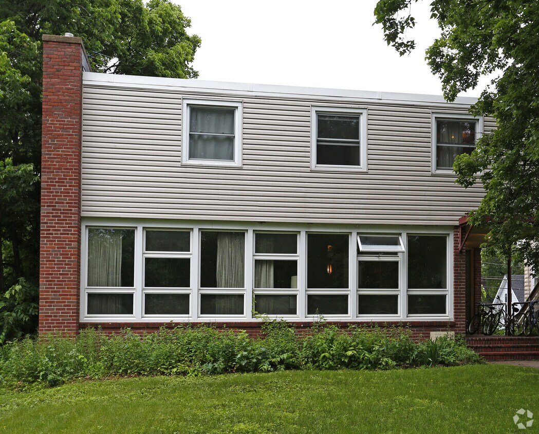 Building Photo - Student Housing Property