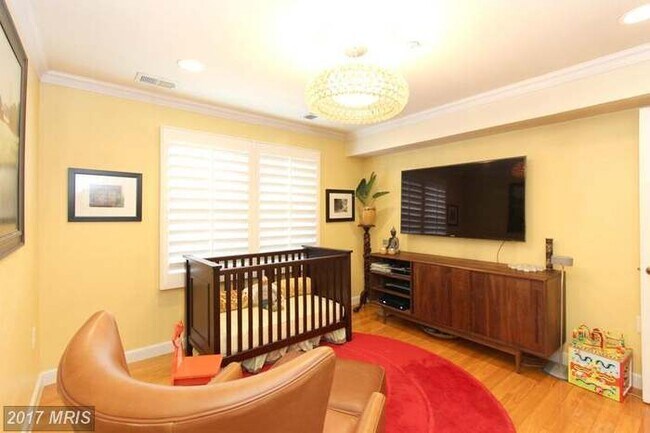 Foto del edificio - 1810 Minnesota Ave SE