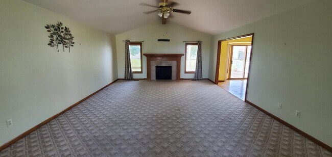 Foto del edificio - 21391 Marina Cir