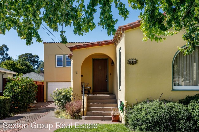 Building Photo - 4 br, 2 bath House - 818 Collier Dr